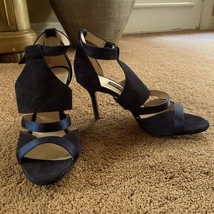 Navy blue heels
